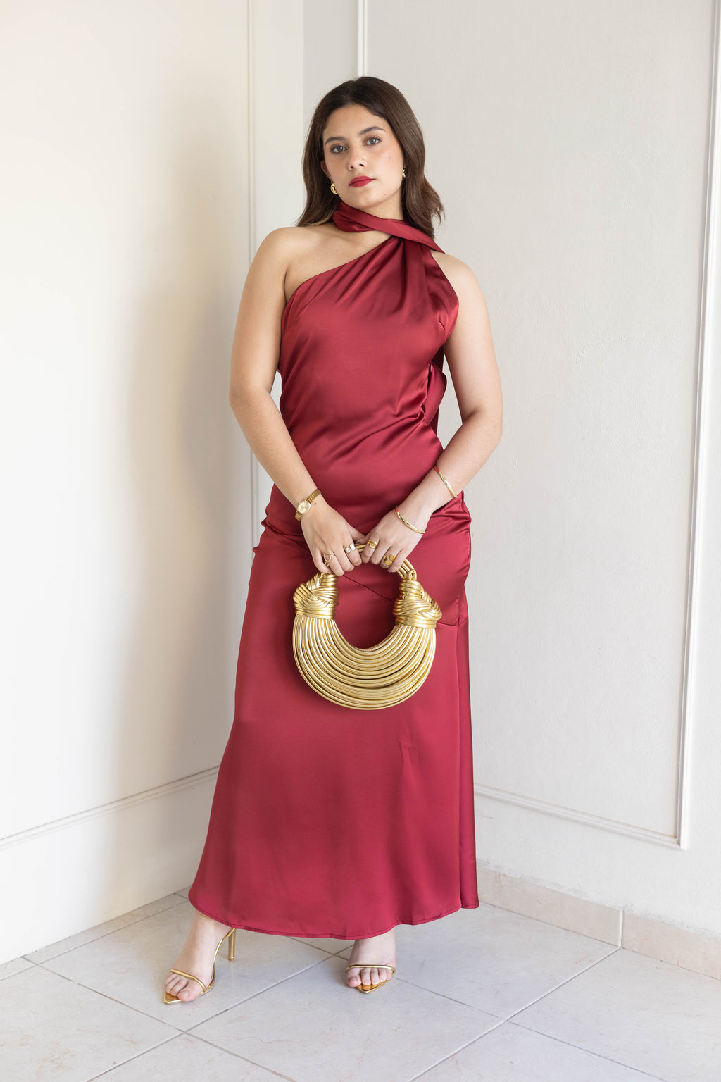 Vestido satin corbatín