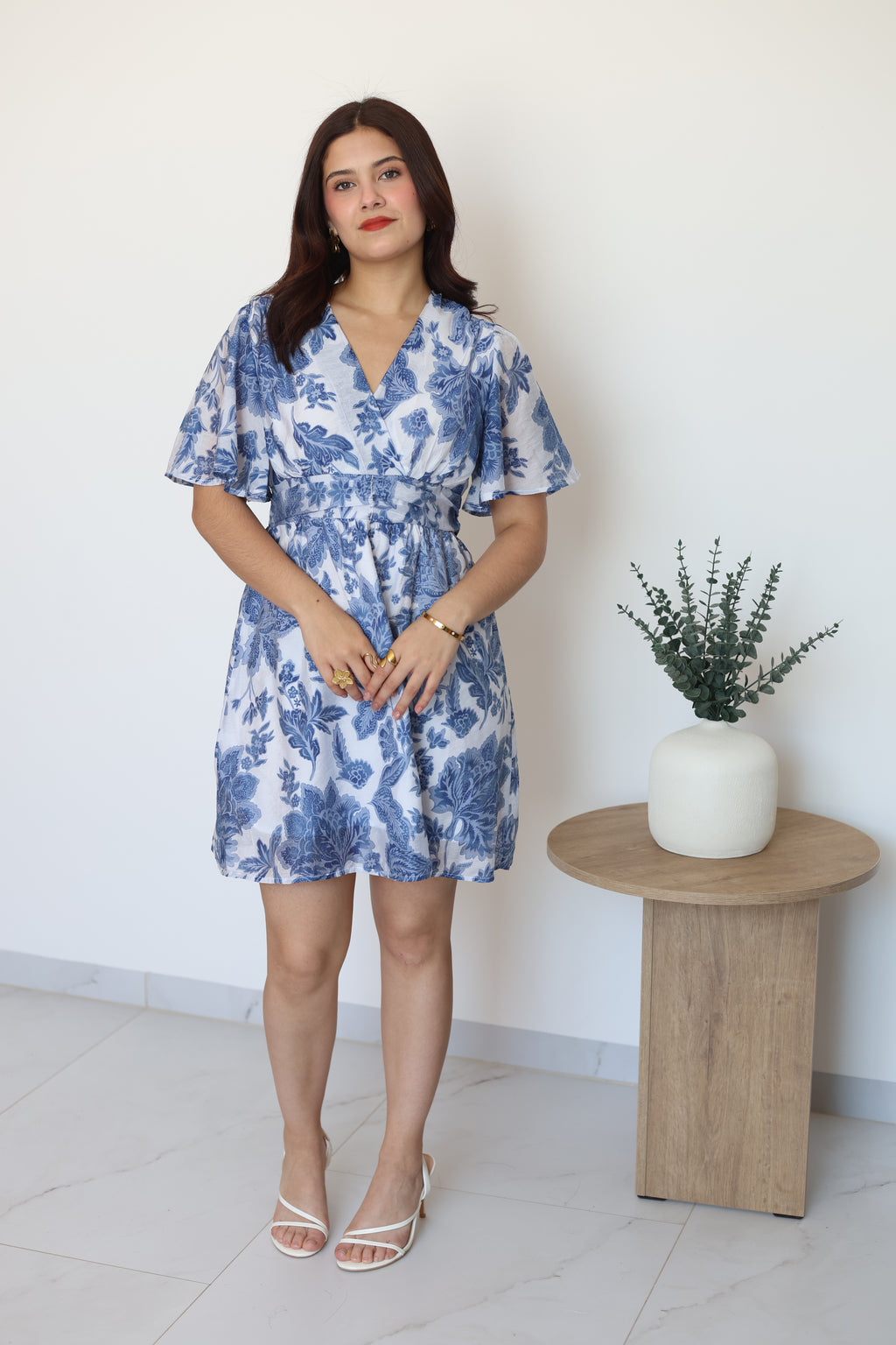 Vestido corto azul floral