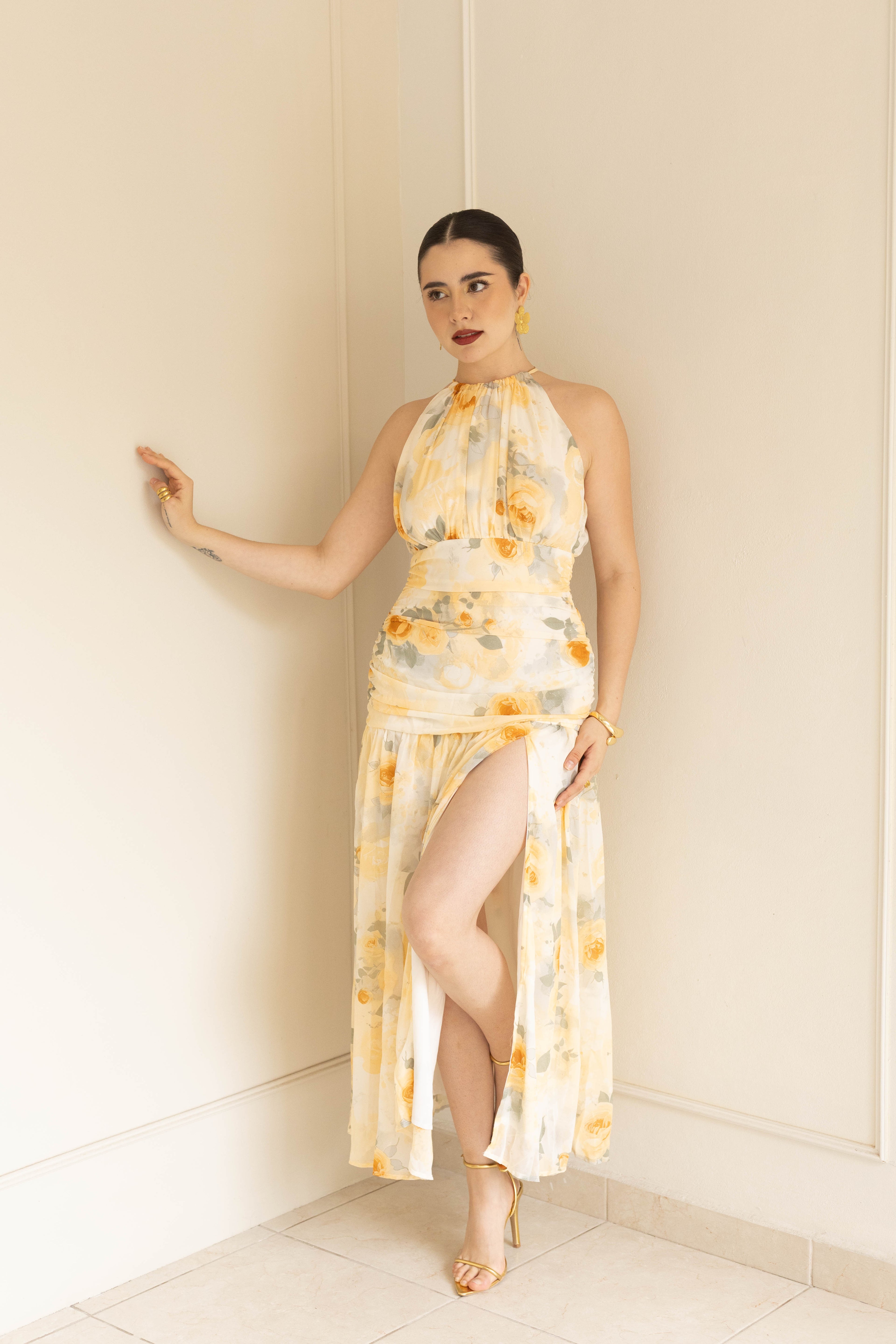 Vestido amarillo floral