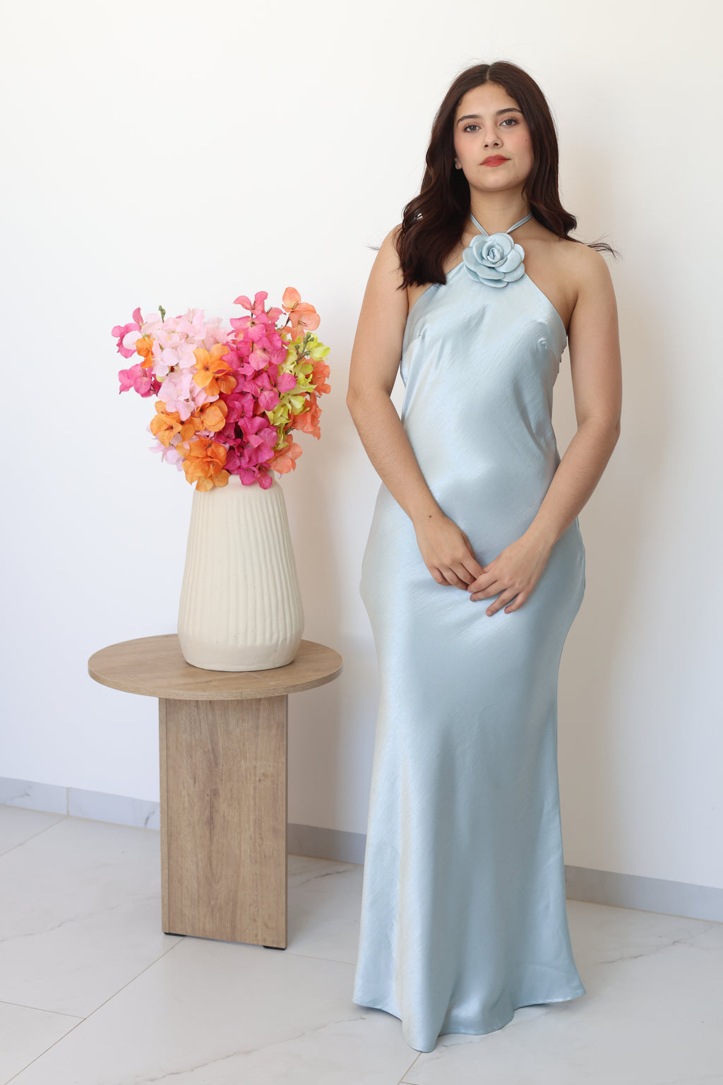 Vestido satin flor