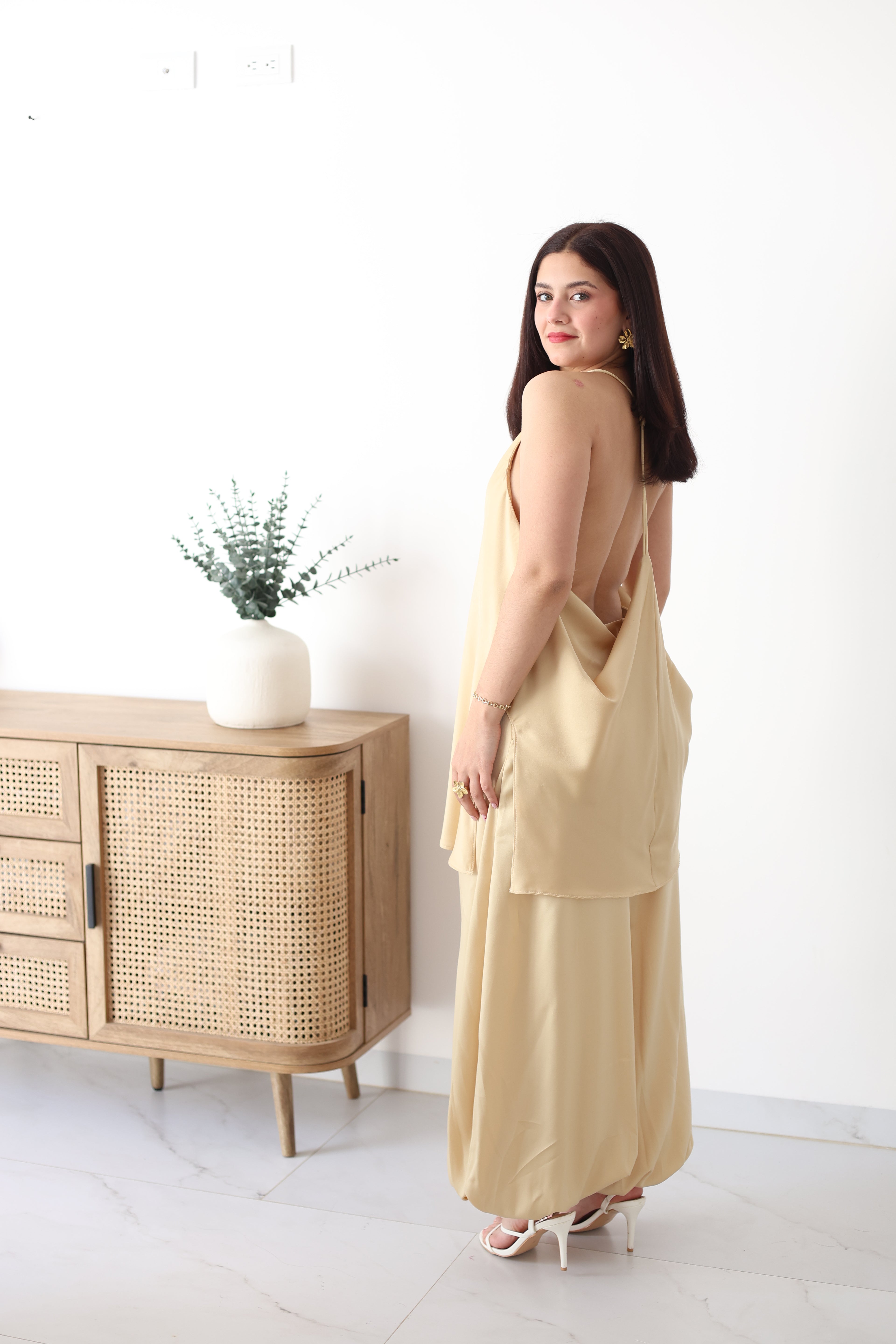 Conjunto 2pz satin mostaza