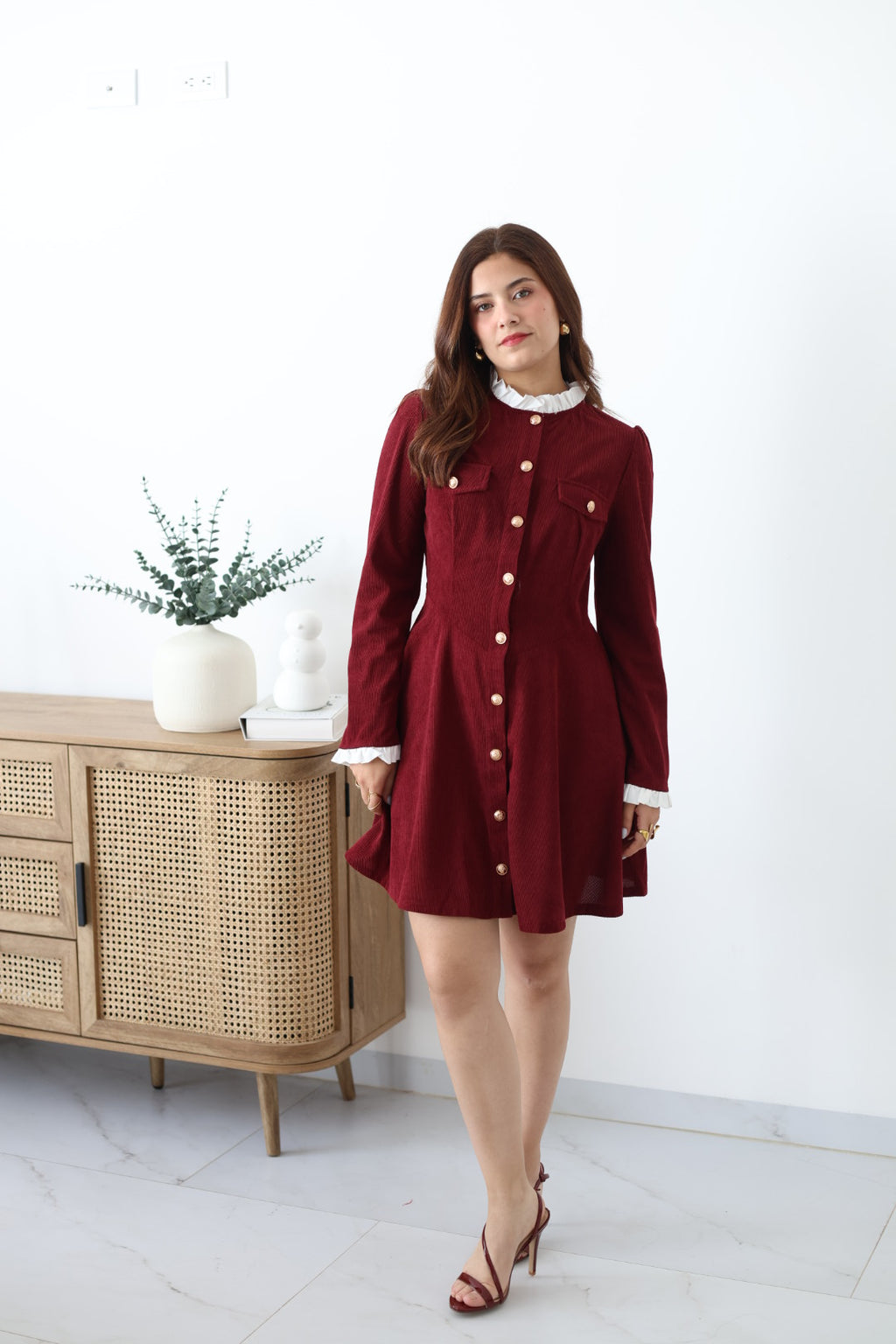 Vestido tinto de pana