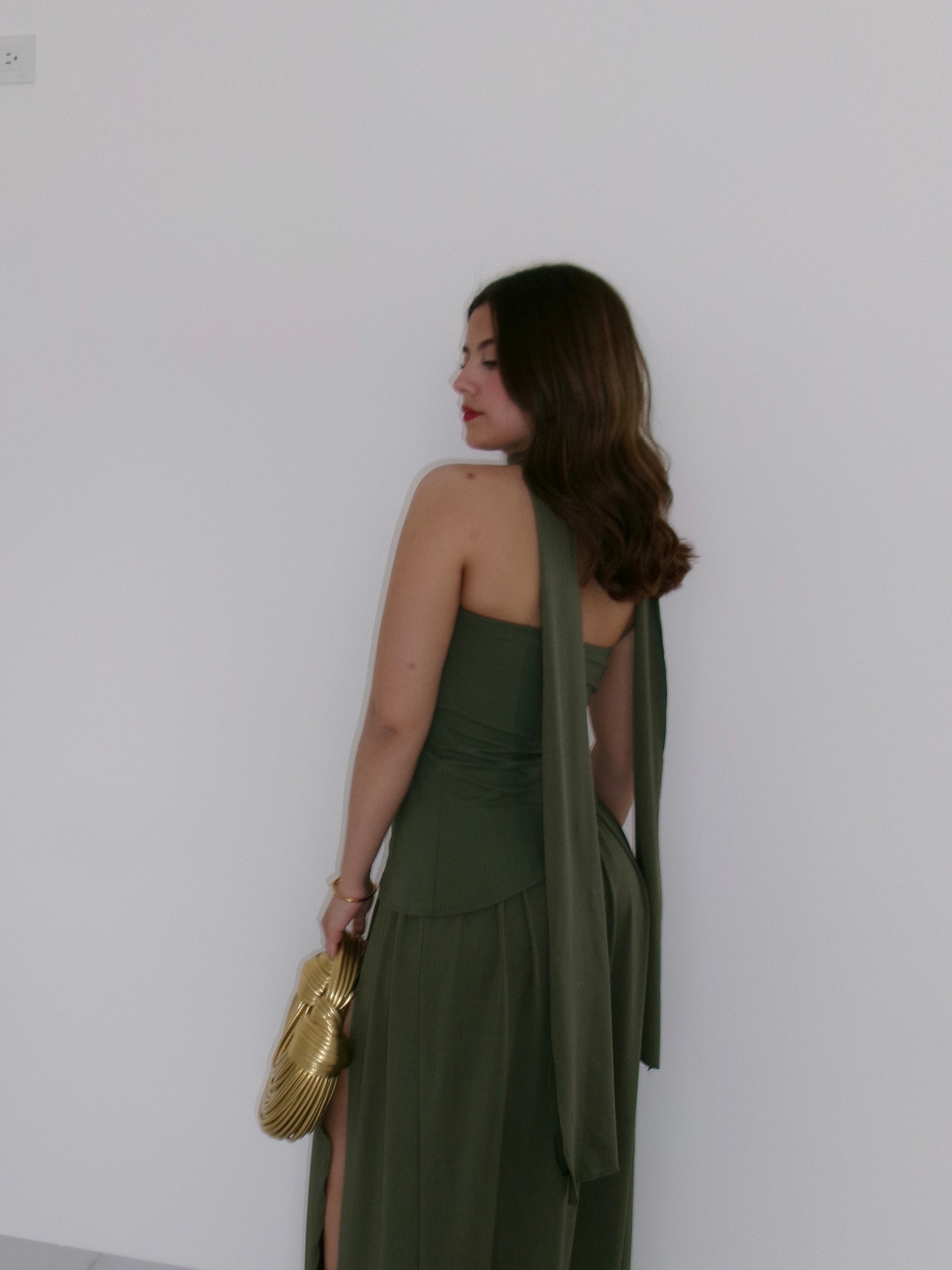 Vestido verde olivo cobratín