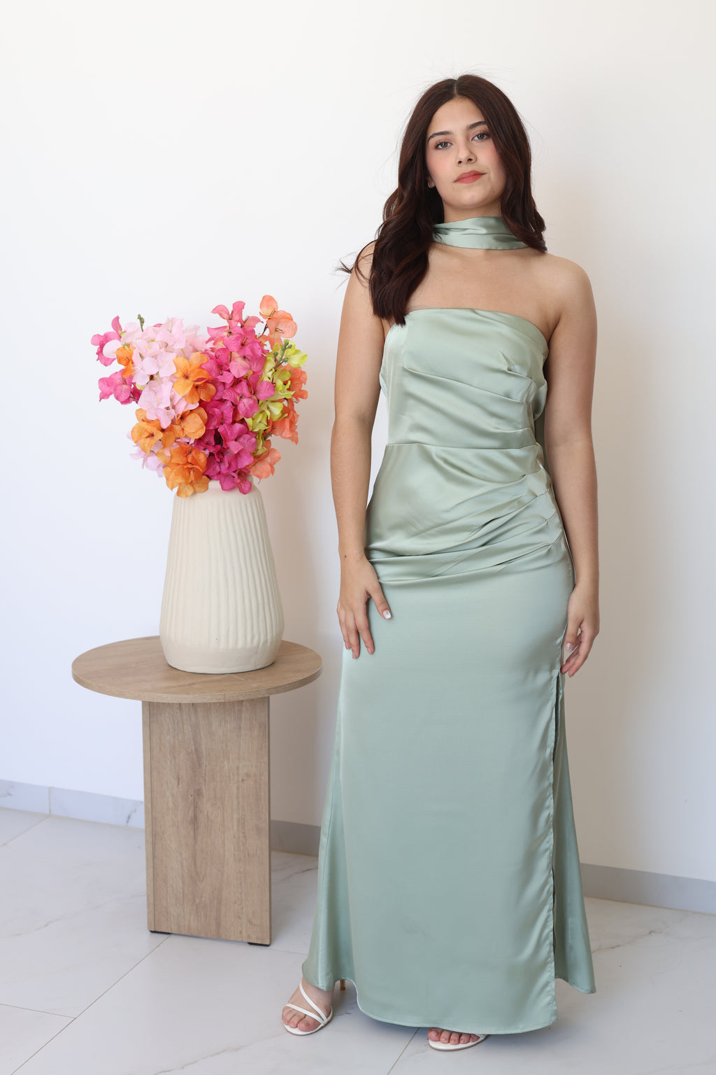 Vestido satin corbatin