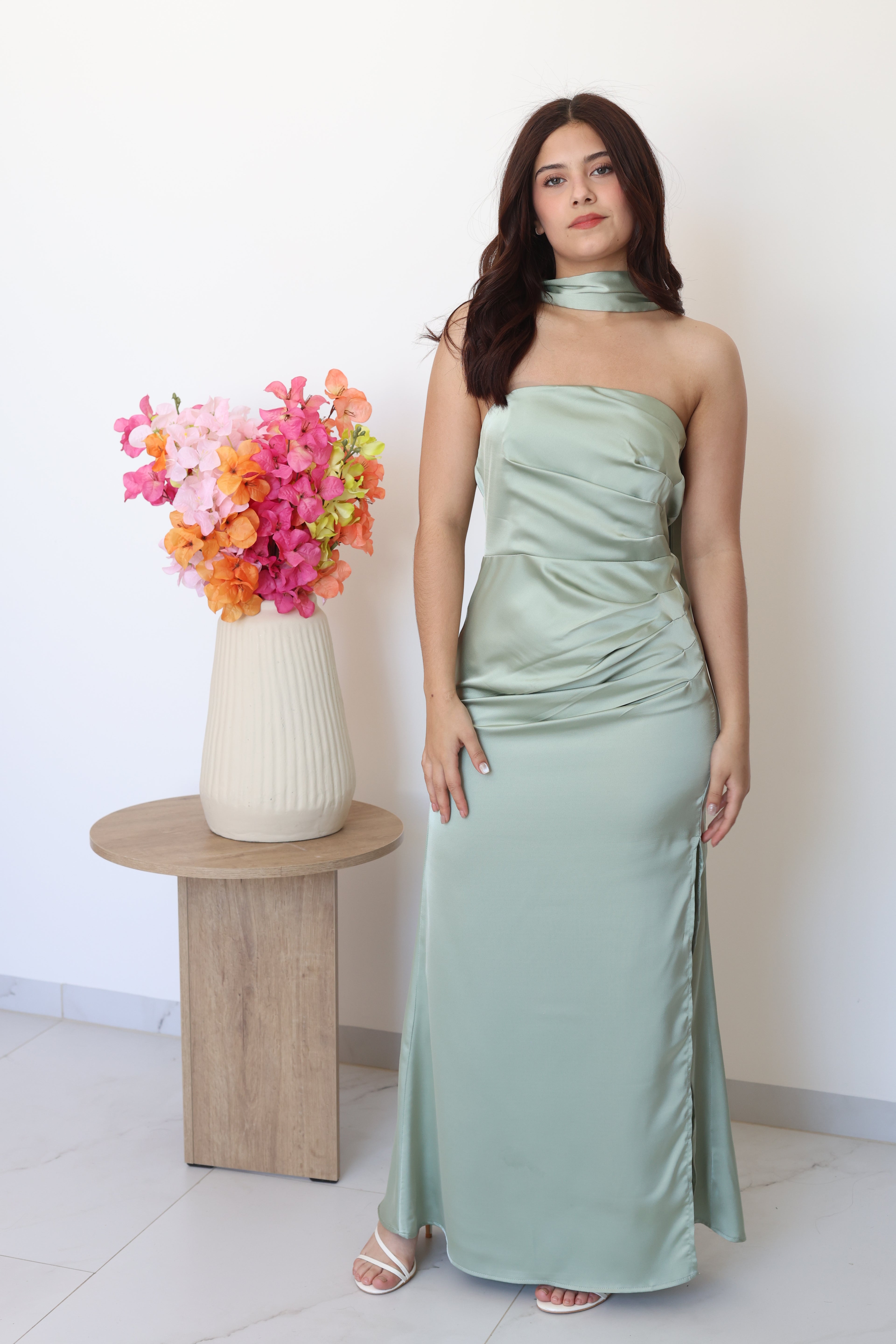 Vestido satin corbatin