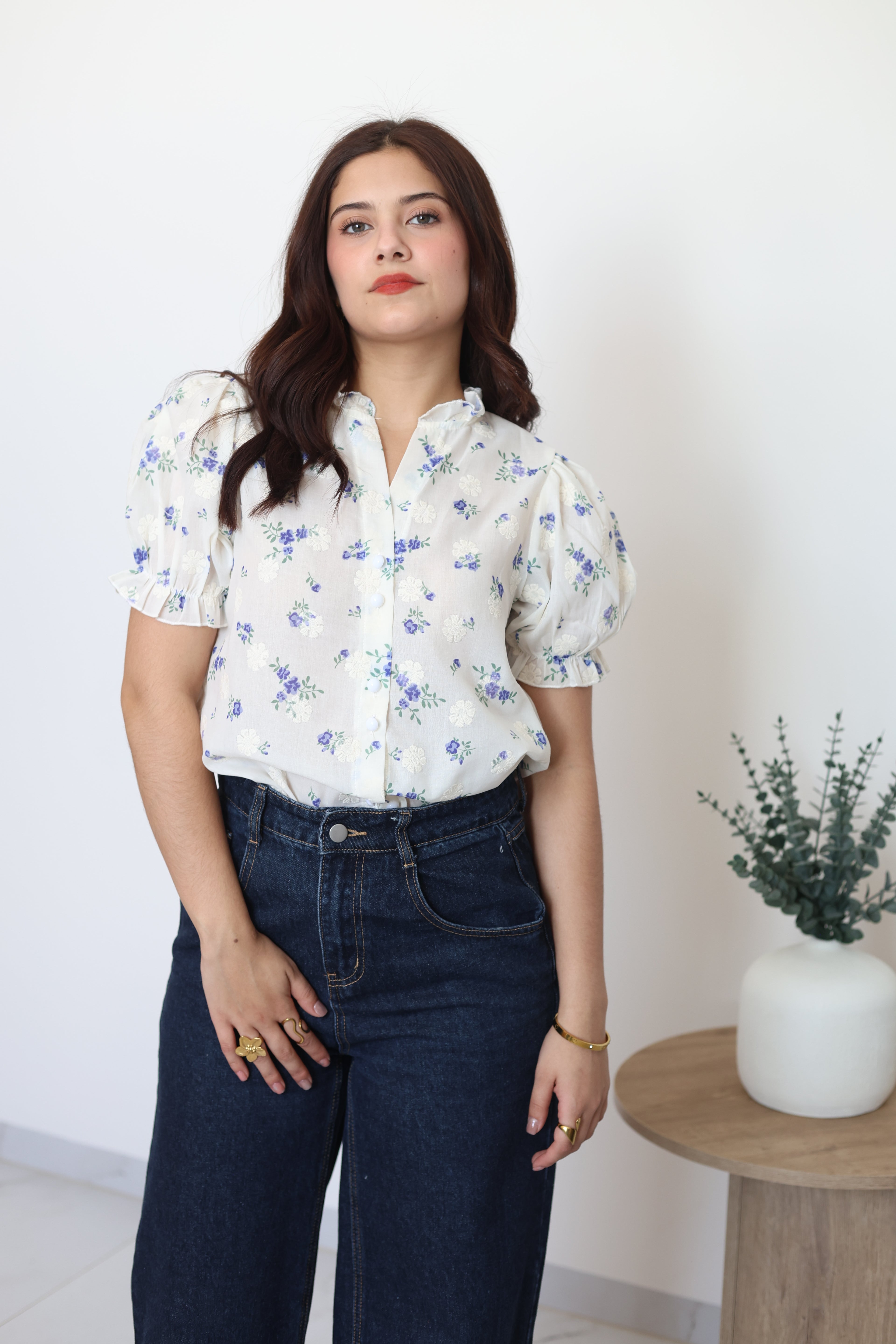 Blusa bordada azul