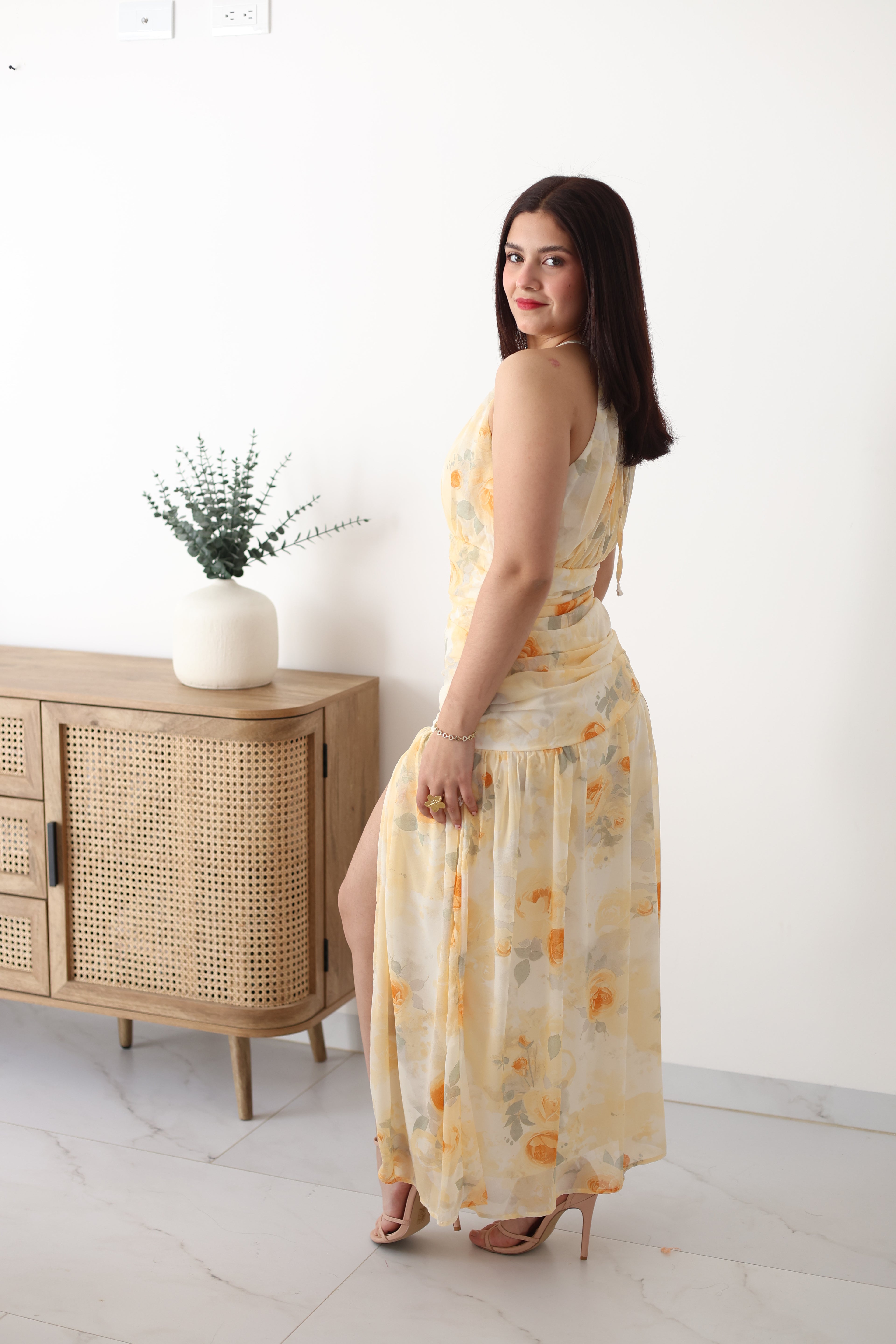 Vestido amarillo floral