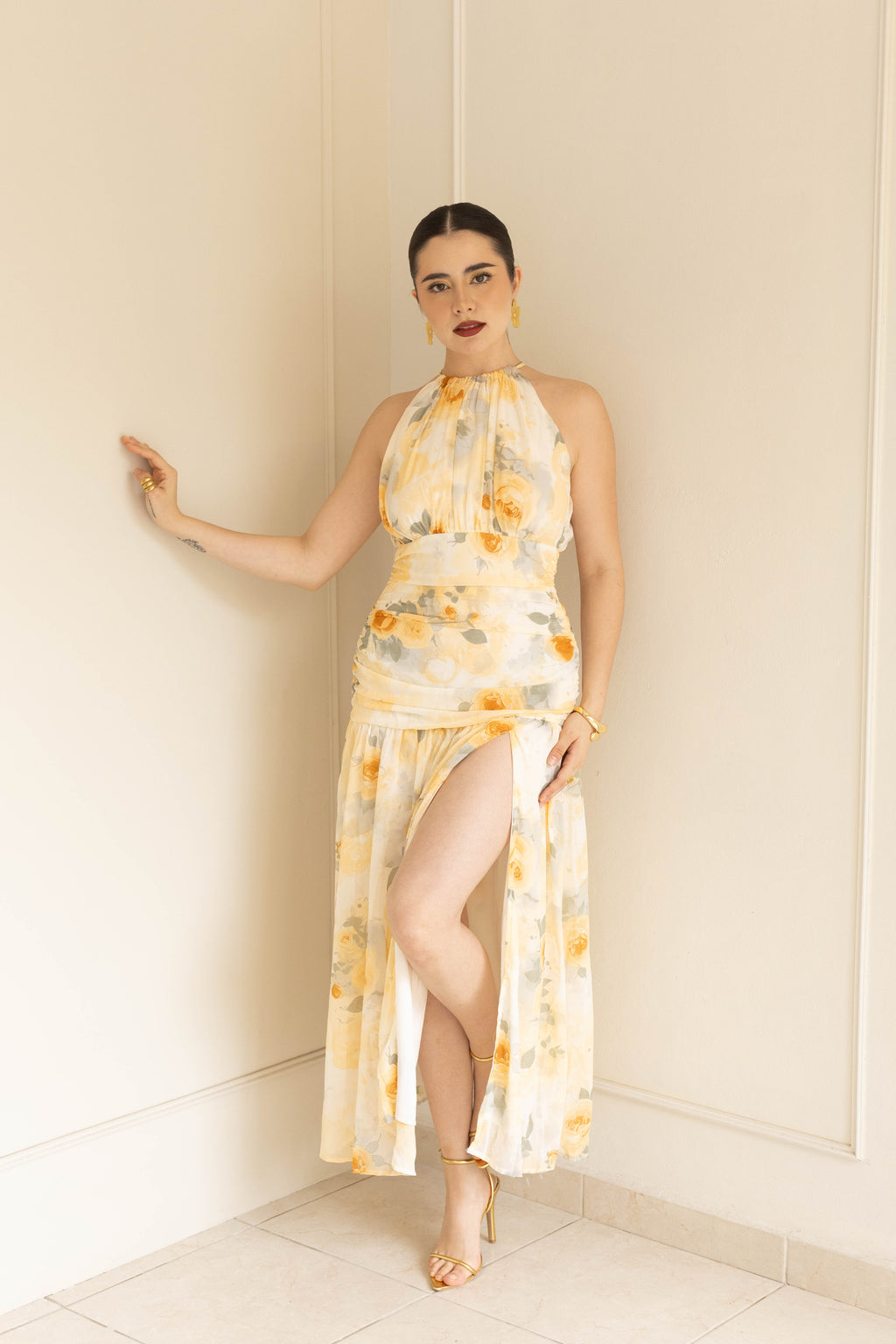 Vestido amarillo floral