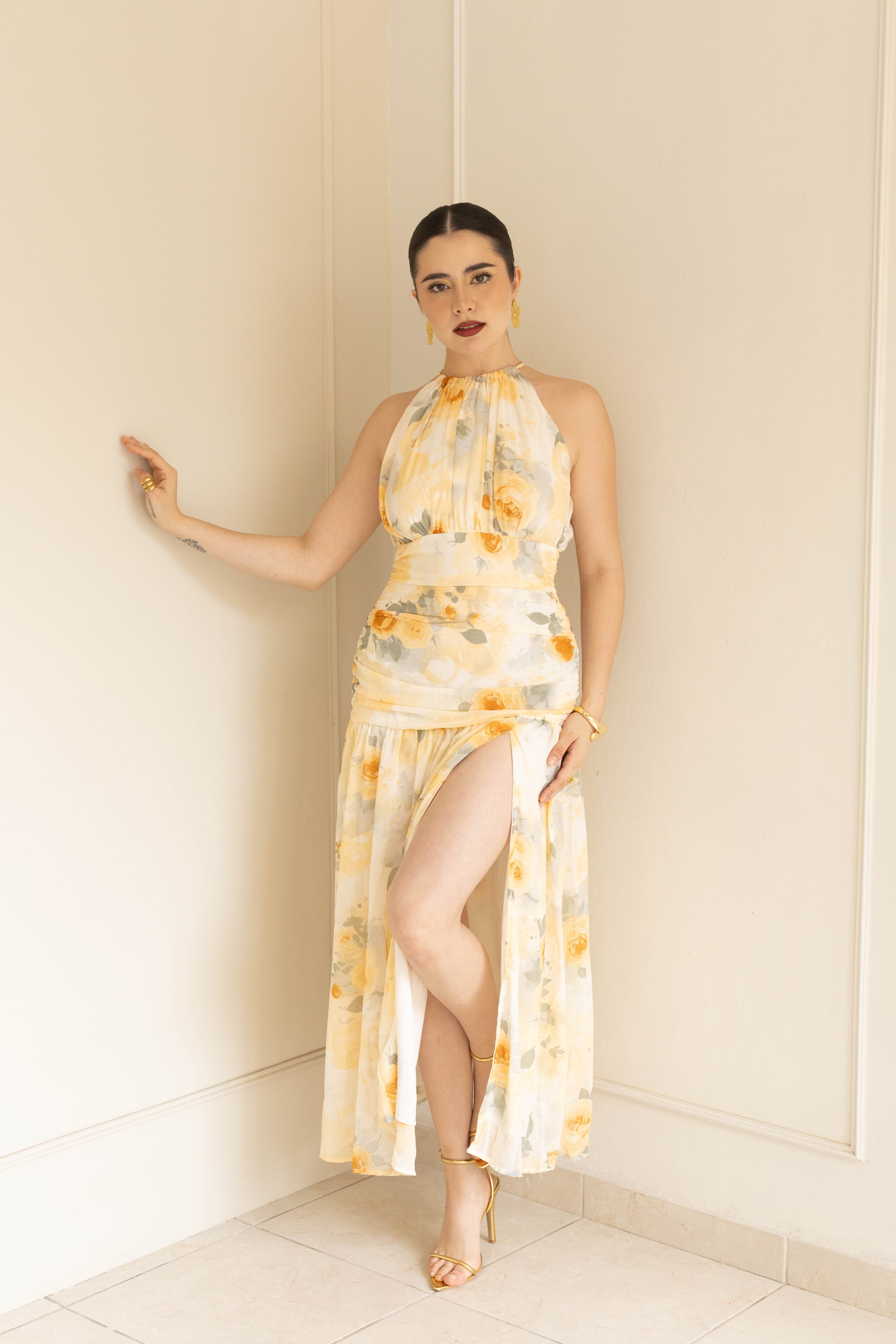 Vestido amarillo floral