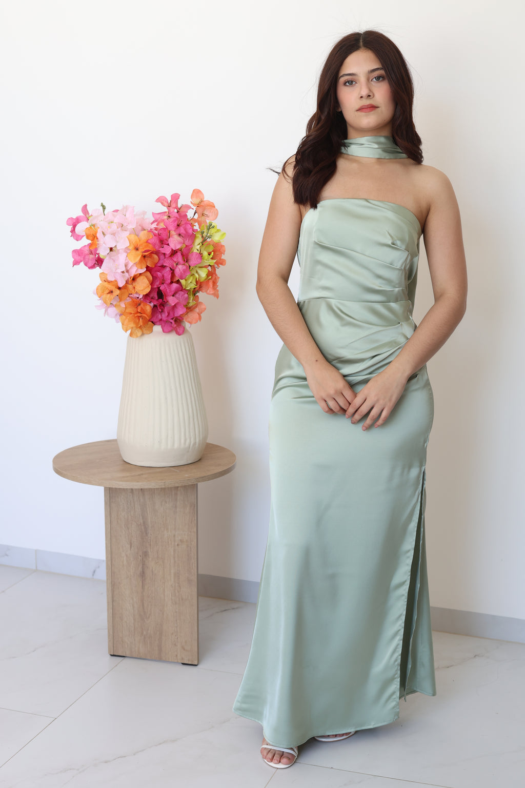 Vestido satin corbatin