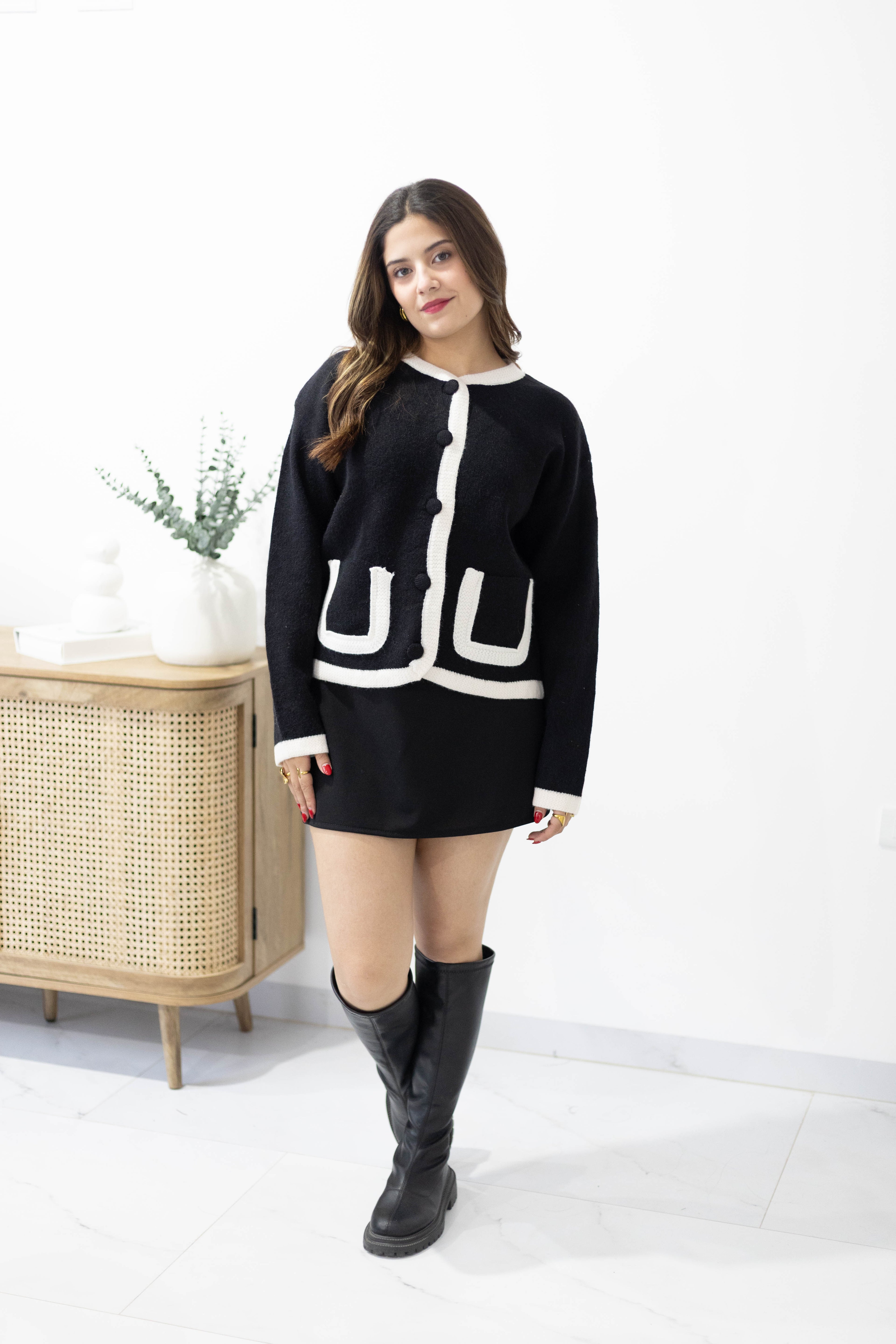 Suéter tejido de botones