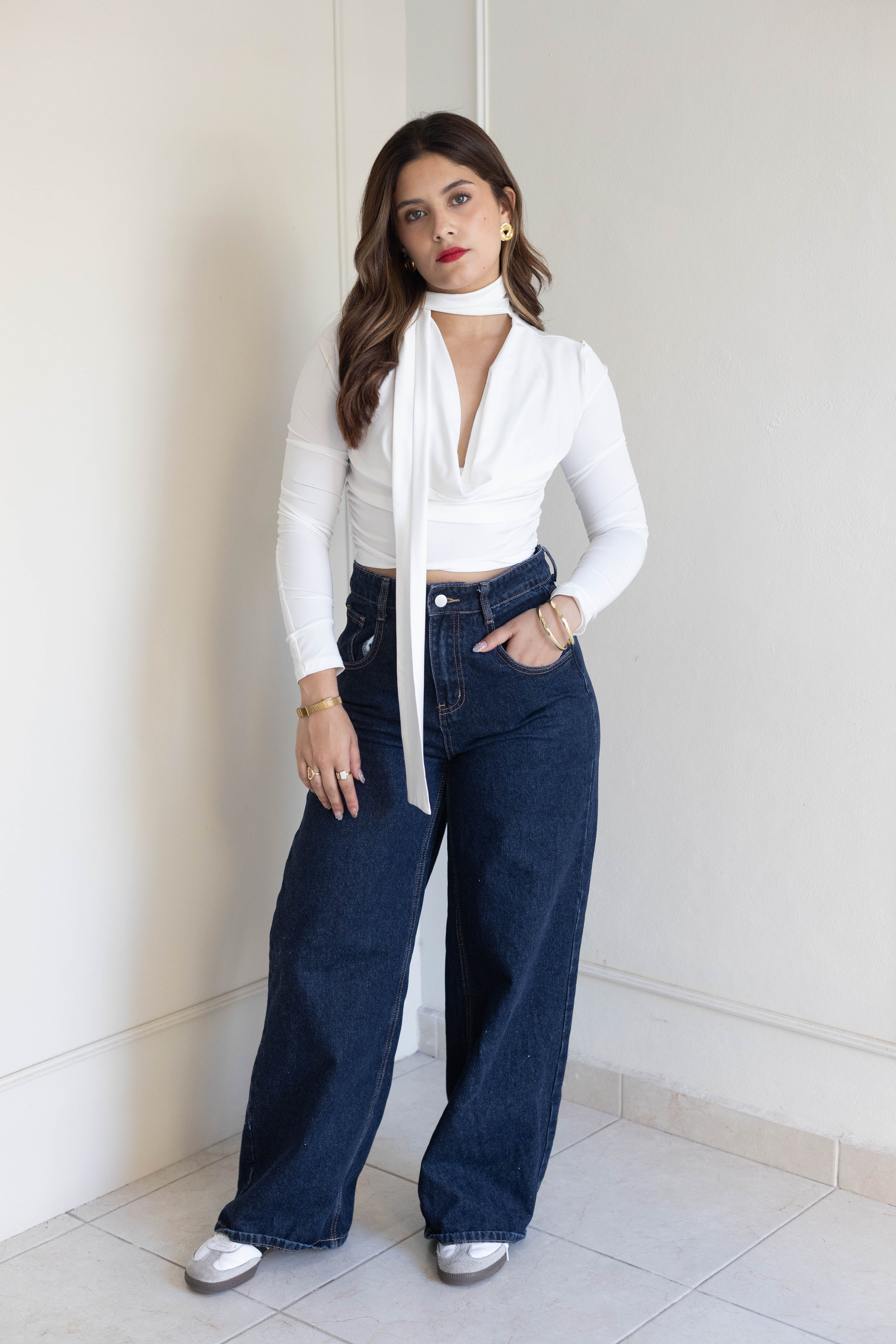 Blusa manga larga corbatín