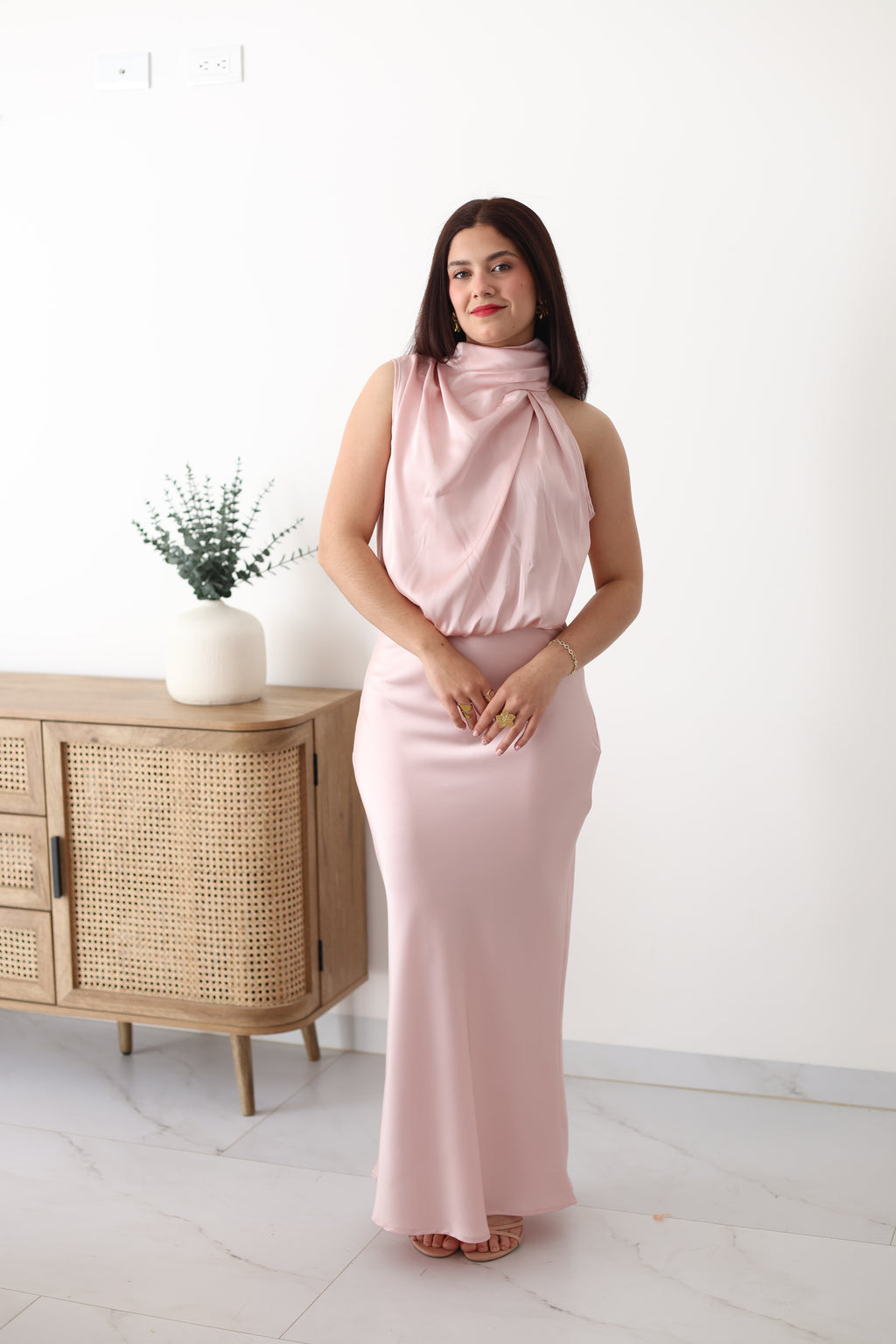 Vestido satin asimétrico